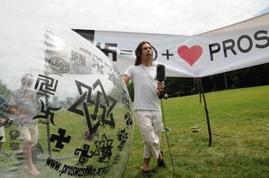 swastika_week_montreal_68ah_1.jpg